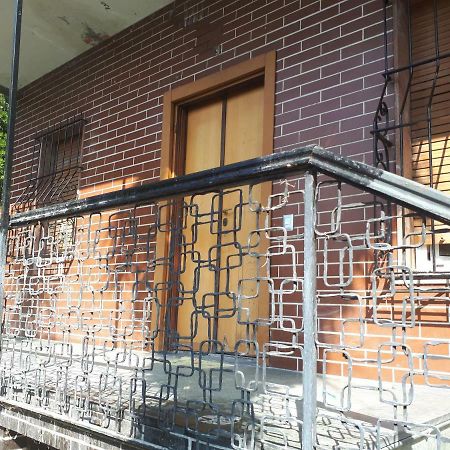 La Casa Di Mango E Pistacchio Otel Segrate Dış mekan fotoğraf