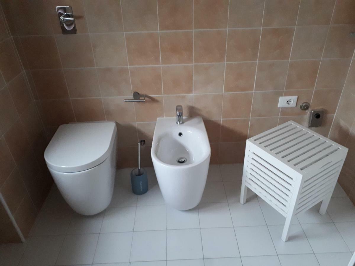 La Casa Di Mango E Pistacchio Otel Segrate Dış mekan fotoğraf